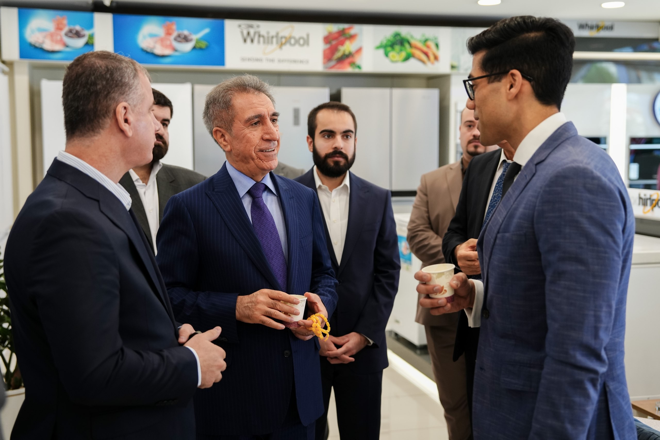 Visit of Mr. Neil Gandavda, Head of the Economic Unit at the US Consulate General in Erbil, to the Carrier and Whirlpool showrooms.